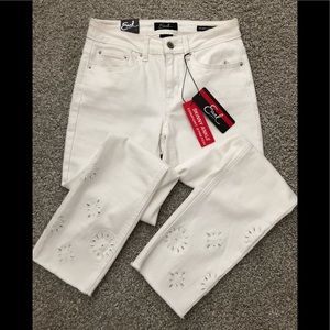 Earl Jean White Skinny Ankle NEW
